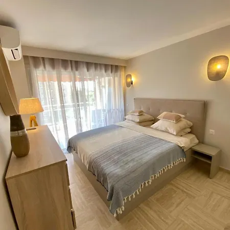 Appartement Joli Pres De La *
